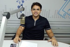 Bruno Silva abre mão de candidatura em apoio a Ivo Resende na Famem