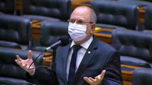 Deputado Hildo Rocha registra no plenário da Câmara o aniversário de 186 anos de Barra do Corda