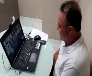 Diretoria da Famem se reúne com Flávio Dino para discutir combate à covid-19