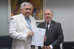 Novo Procurador de Justiça José Ribamar Prazeres é empossado no MPMA