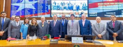Ex-presidente José Sarney é homenageado com a maior honraria do Poder Legislativo maranhense