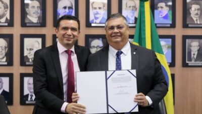 Flávio Dino que acabar com aposentadoria compulsória de juízes, promotores e militares envolvidos em crimes graves
