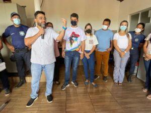 Prefeitura de Peritoró entrega novos uniformes à Guarda Municipal