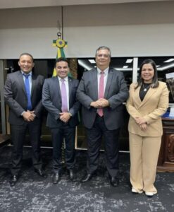 Josimar cumpre agenda de trabalho no Ministério da Justiça com prefeito de Igarapé do Meio e deputada estadual