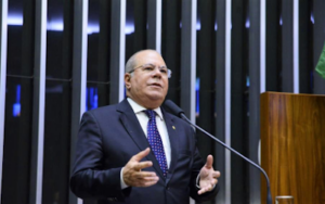 Projeto de Hildo Rocha concede auxílio aos mototaxistas
