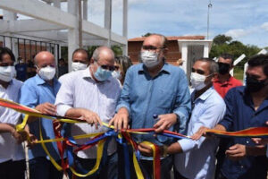 Hildo Rocha, César Pires e João Igor inauguram sistema de abastecimento de água que beneficia mais de mil pessoas na Mamorana