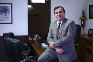 Advogado Carlos Sérgio e Associados representam Flávio Dino contra Bolsonaro