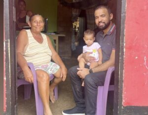 O Prefeito edilson anuncia modernização de escola no Povoado Pinheirinho