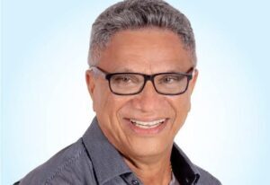 Com vários contratos milionários, prefeito de Cedral, Fernando Cuba, vai depenando o município.