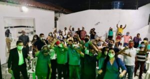 Tino Castro inaugura sede do PTB de Caxias