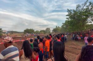 Prefeito Bruno Silva garante apoio a evento de Motocross