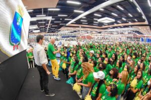 Braide participada inauguração da Havan, em São Luís