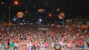 Casal Josimar e Detinha prestigia Festa das Mães no interior do estado