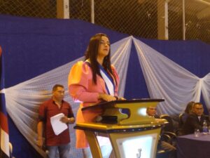 Em Presidente Vargas, Fabiana Mendes de forma inédita cria a Caderneta da Mulher