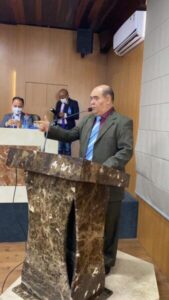 “A sociedade deve ser prioridade”, defende Astro de Ogum em discurso