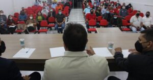 Câmara de Vereadores de Caxias discute medidas para enfrentar os efeitos da covid-19