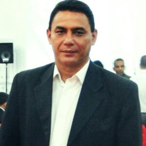 Presidente Estadual do DC, Totó Martins, morre por complicações da Covid-19