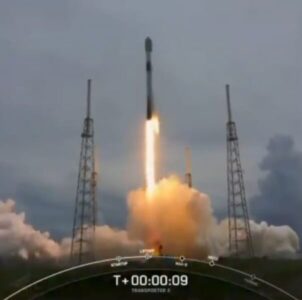 Tecnologia enviada ao espaço vai transmitir o Alcorão em áudio para o mundo