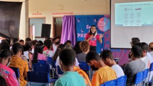 Fabiana Mendes promove palestra sobre os temas do Novembro Azul e Outubro Rosa em Presidente Vargas