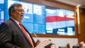 Flávio Dino confirma que deixará o Governo do Estado em março