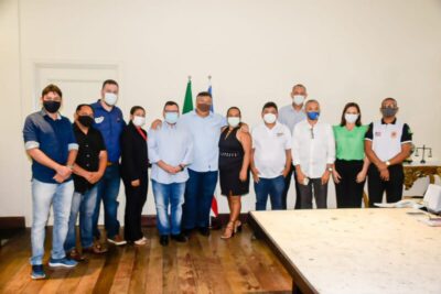 Ivaldo Rodrigues, Rodrigo Lago e Márcio Jerry levam juntos demandas da Grande Área do Turu ao Governador Flávio Dino.