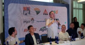 Te cuida Flávio Dino! Roberto Rocha recebe o apoio de 11 partidos