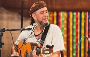 Festança do ‘Arraiá do Povo’ encerra com grande show de César Nascimento neste sábado