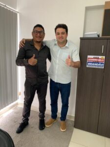 Dr. Tiago, de Cajapió, declara apoio à pré-candidatura de Leandro Bello