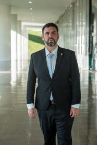 Fábio Macedo alcança cada vez mais poder em Brasília