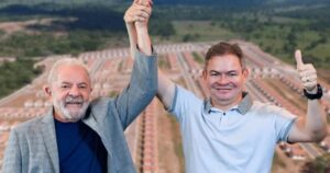 Deputado Rafael agradece presidente Lula pelas 500 casas entregue em Timon