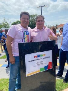 Vídeo: Após contribuir com entrega de Praça, Marcelo Poeta reafirma compromisso com o bairro Quebra-Pote