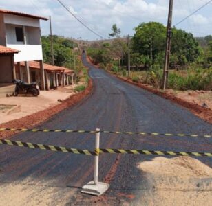 Tuntum: Fernando Pessoa cumpre promessa e asfaltamento da estrada do Arroz já está em fase de conclusão
