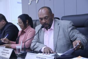 PAÇO DO LUMIAR: CÂMARA MUNICIPAL APROVA PL DE INSTALAÇÃO DE ESTAÇÕES TRANSMISSORAS DE RADIOCOMUNICAÇÃO NO MUNICÍPIO