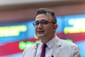 Aliados de fachada que beliscam as benesses governamentais!!! Yglésio aponta falta de lealdade de parte da bancada governista na Assembleia