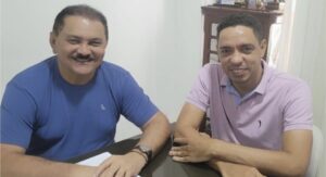 Prefeito de Presidente Juscelino cumpre agenda no “Dia do Trabalhador” com secretário de estado.