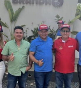 Igreja católica é obrigada cancelar etapa de leilão após filho do deputado Hemetério Weba sacar arma para opositor e promover baderna em evento público