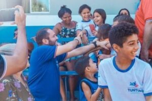 Fernando Pessoa entrega Escola totalmente recuperada no povoado São Lourenço