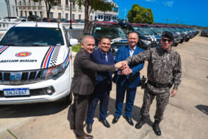 Brandão entrega 42 novas viaturas e anuncia convocação de mais 360 policiais militares aprovados em concurso público