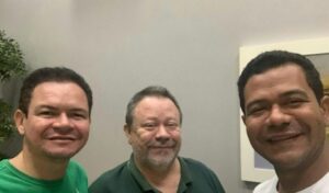 “Colocar outro candidato em meu lugar, é no mínimo covarde”, dispara Rafael Leitoa