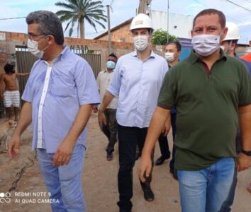 Vídeo: Vereadores Marquinhos e Marcial Lima ao lado de Braide, acompanharam reinício das obras de infraestrutura do bairro Matões Turu