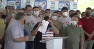 Flávio Dino manda recado e cita Carlos Brandão ao falar de “vida limpa”