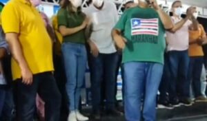 Em Caxias, Flávio Dino causa constrangimento ao vice Paulo Marinho Jr