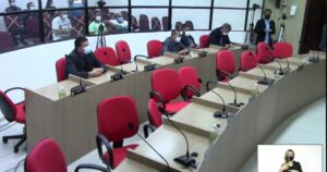 Sem apoio político mínimo, gestão Dinair não consegue aprovar a Lei Orçamentária