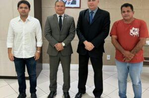 Prefeito Bruno Silva cumpre agenda com o secretário de Segurança Pública
