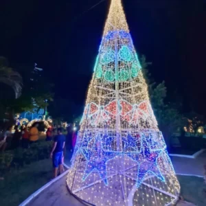Decoração natalina de Barra do Corda vai custar mais de R$ 600 mil