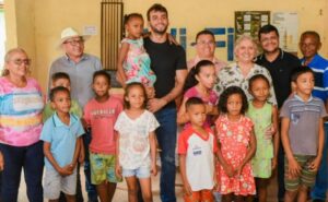 Prefeitura de Caxias assina ordem de serviço para a construção de escola e praça na zona rural