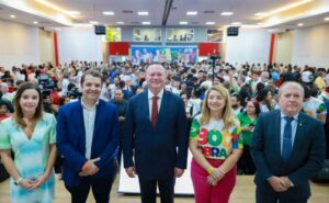 Governador reforça parceria com Famem e anuncia novas ações para os municípios
