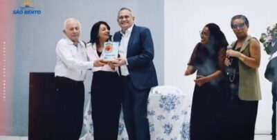 Vídeo: Prefeitura de São Bento homenageia educadores com Prêmio Conceição Melo