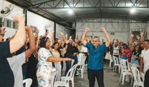 Reunião do Comandante Schnneyder supera espectativa de público