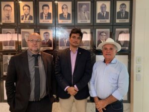 Vargem Grande: Daniel Silveira trabalha contra candidatura do vice-prefeito Toinho do Juvenil